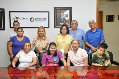 Otorga DIF apoyo a niños con capacidades diferentes